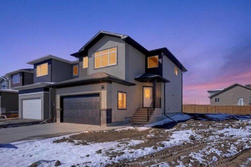 2514 44 Street SOUTH Lethbridge, AB T1K 8L6