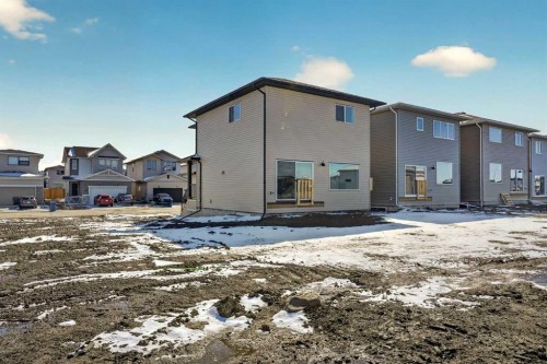 2514 44 Street South, Lethbridge, AB - Outdoor