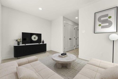 2518 44 Street South, Lethbridge, AB - Indoor Photo Showing Living Room