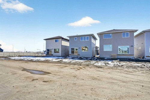 2518 44 Street South, Lethbridge, AB - Outdoor