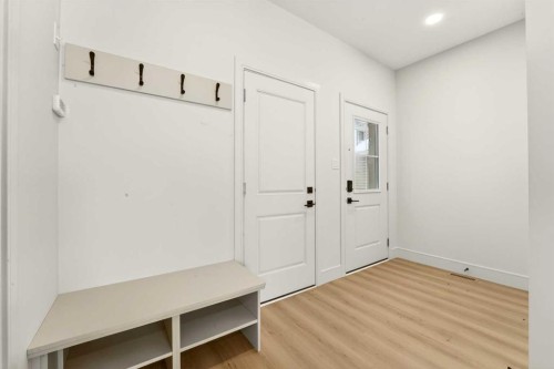 2518 44 Street South, Lethbridge, AB - Indoor Photo Showing Other Room