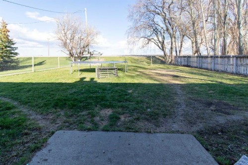 63004A Hwy 5, Welling, AB - Outdoor