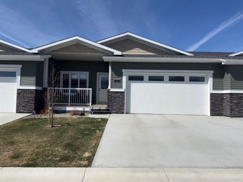 #502-1940 Parkside Way, Coaldale, AB - Outdoor