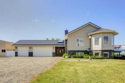 720 Minto Street Granum, AB T0L 1A0