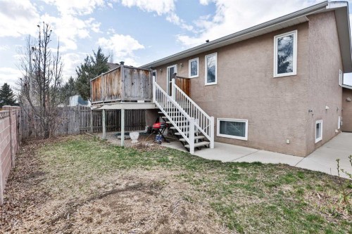 38 St James Crescent North, Lethbridge, AB - Outdoor With Exterior