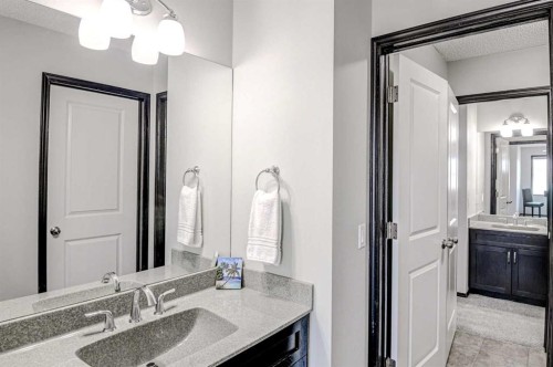 23 Cranberry Circle Se, Calgary, AB 