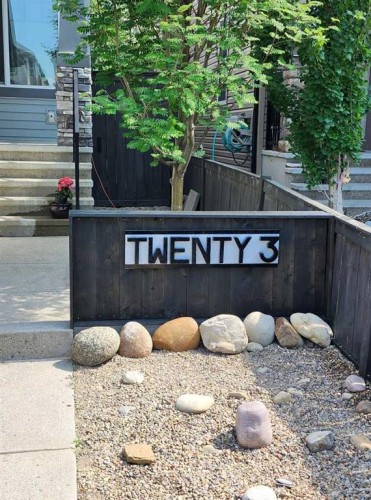 23 Cranberry Circle Se, Calgary, AB 