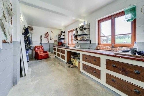 1029 Twp Rd  8-4, Cowley, AB - Indoor Photo Showing Other Room