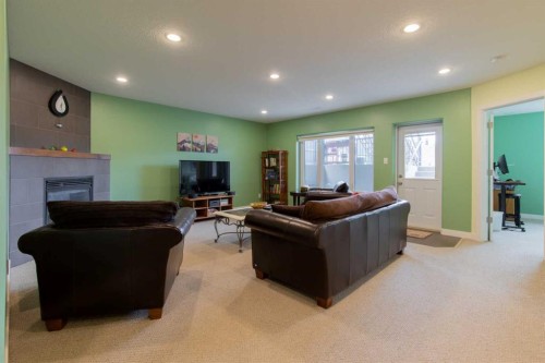 157 Tartan Circle West, Lethbridge, AB - Indoor