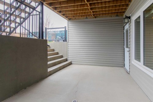 157 Tartan Circle West, Lethbridge, AB - Outdoor With Exterior