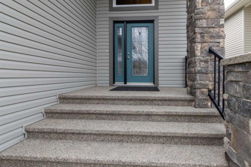 157 Tartan Circle West, Lethbridge, AB - Outdoor With Exterior