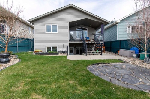 157 Tartan Circle West, Lethbridge, AB - Outdoor