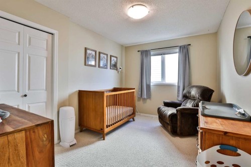 263 Red Crow Boulevard West, Lethbridge, AB - Indoor