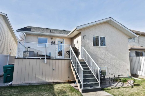 263 Red Crow Boulevard West, Lethbridge, AB - Outdoor