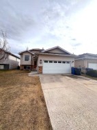 70 Kodiak Crescent NORTHLethbridge, AB T1H 6H4