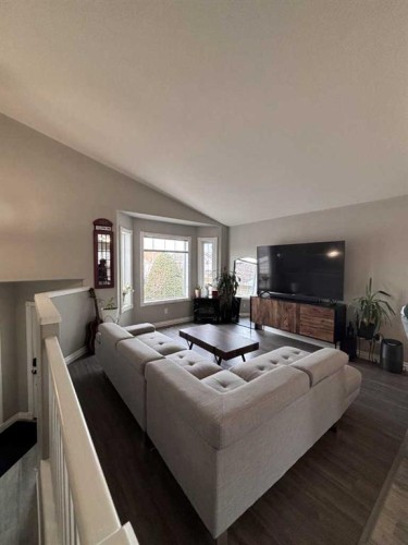 70 Kodiak Crescent North, Lethbridge, AB 