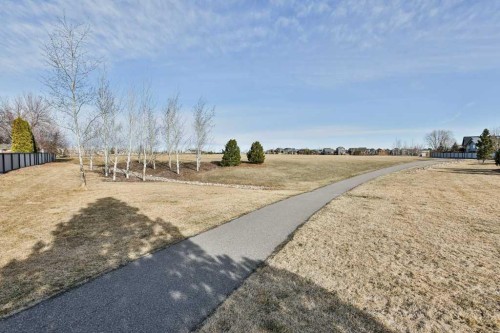 41 Lynx Place North, Lethbridge, AB - Outdoor With View