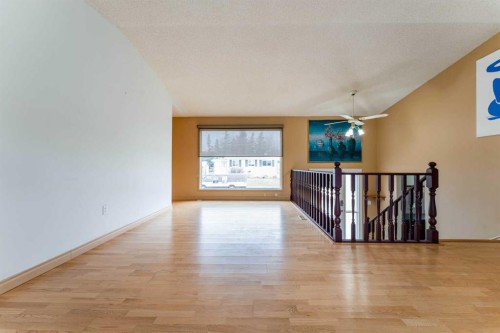 437 Main Street, Milk River, AB - Indoor Photo Showing Other Room