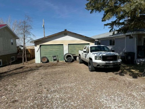 405 1 Avenue, Coutts, AB - Outdoor