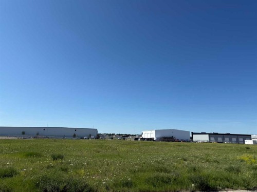 915 11 Avenue, Coaldale, AB 
