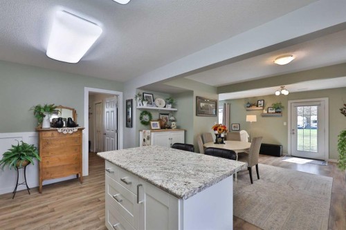 28 E 100 S, Raymond, AB - Indoor