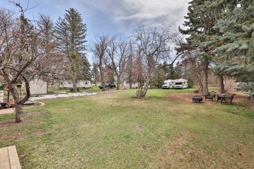 28 E 100 S, Raymond, AB - Outdoor With View