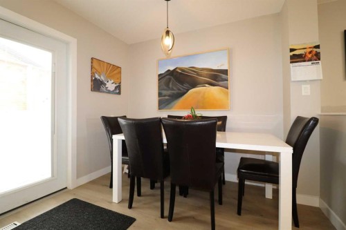 4209 22 Avenue South, Lethbridge, AB - Indoor Photo Showing Dining Room