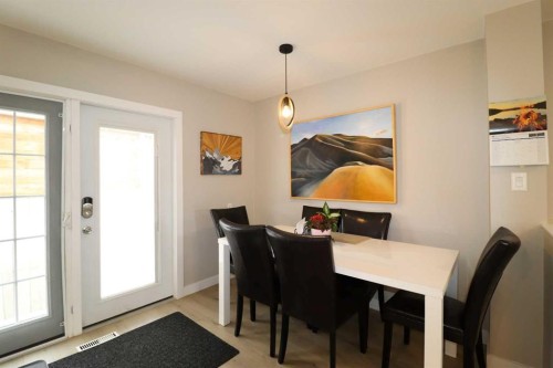4209 22 Avenue South, Lethbridge, AB - Indoor Photo Showing Dining Room