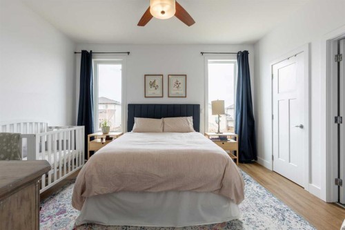 784 Coalbrook Close West, Lethbridge, AB - Indoor Photo Showing Bedroom