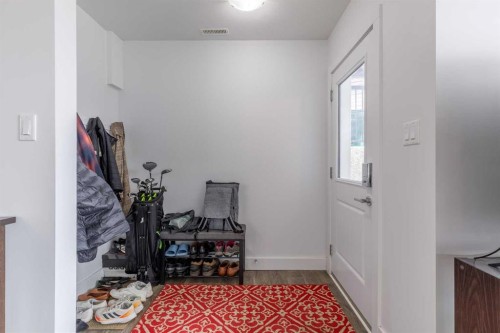 784 Coalbrook Close West, Lethbridge, AB - Indoor Photo Showing Other Room