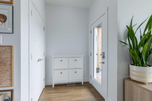 784 Coalbrook Close West, Lethbridge, AB - Indoor Photo Showing Other Room