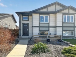 711 SUNSET Place Coaldale, AB T1M 0C5