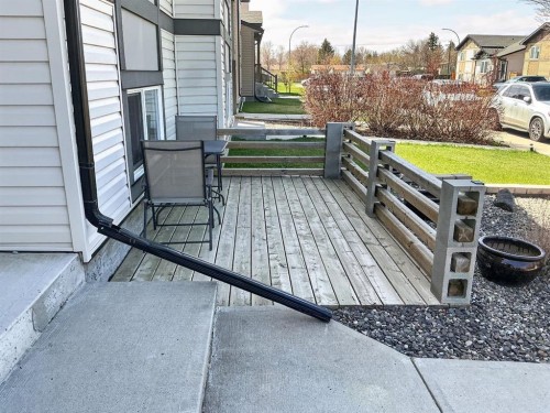 711 Sunset Place, Coaldale, AB - Outdoor With Exterior