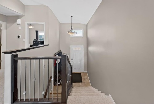 711 Sunset Place, Coaldale, AB - Indoor Photo Showing Other Room