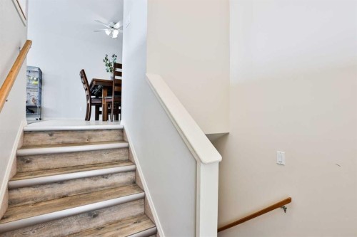 47 Highlands Place West, Lethbridge, AB 