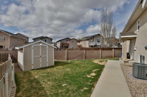 47 Highlands Place West, Lethbridge, AB - Outdoor