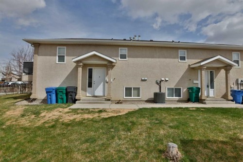 47 Highlands Place West, Lethbridge, AB - Outdoor