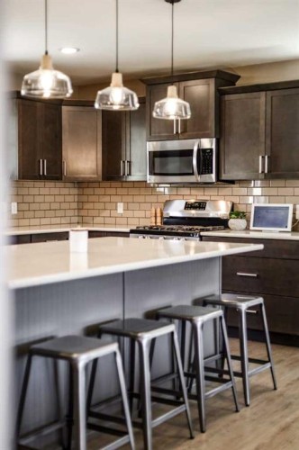 75 Ironstone Drive, Coleman, AB - Indoor Photo Showing Kitchen With Upgraded Kitchen