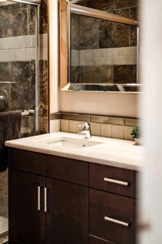 75 Ironstone Drive, Coleman, AB - Indoor Photo Showing Bathroom
