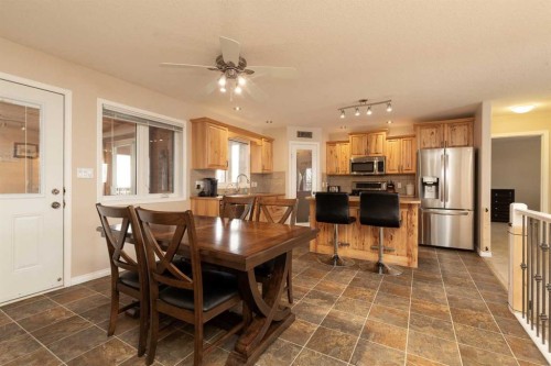 910 Centennial Avenue, Nobleford, AB - Indoor Photo Showing Other Room