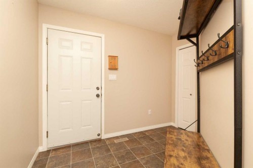 910 Centennial Avenue, Nobleford, AB - Indoor Photo Showing Other Room