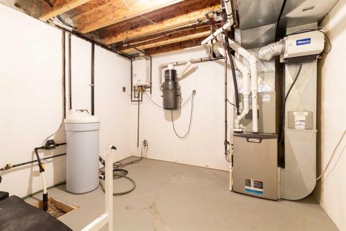 910 Centennial Avenue, Nobleford, AB - Indoor Photo Showing Basement