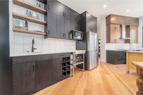 8938 24 Avenue, Coleman, AB - Indoor Photo Showing Kitchen