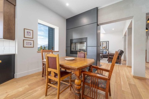 8938 24 Avenue, Coleman, AB - Indoor Photo Showing Dining Room