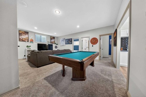 4709 7 Street, Coalhurst, AB - Indoor Photo Showing Other Room