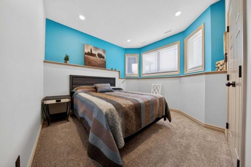 4709 7 Street, Coalhurst, AB - Indoor Photo Showing Bedroom