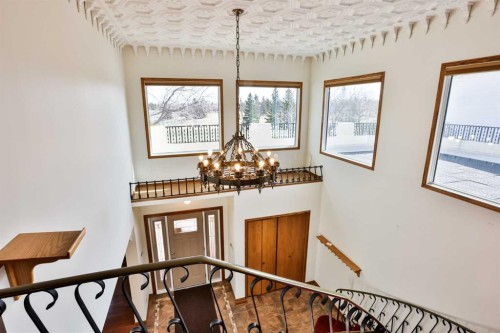 318 Mcmaster Boulevard West, Lethbridge, AB - Indoor Photo Showing Other Room