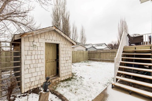 53 St James Crescent North, Lethbridge, AB - Outdoor