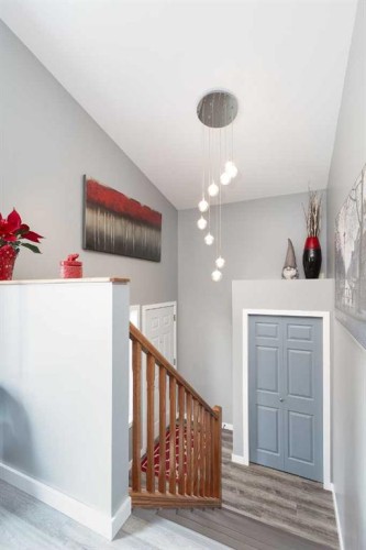 53 St James Crescent North, Lethbridge, AB - Indoor Photo Showing Other Room