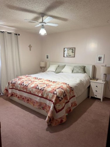 146 Mcgill Boulevard West, Lethbridge, AB 